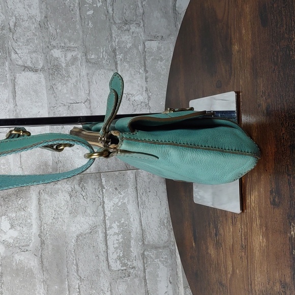 Fossil Leather Shoulder/Crossbody Bag - Picture 5 of 13